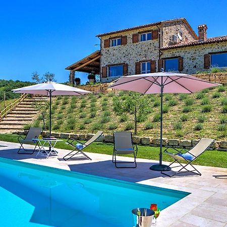 Casale Dei Gelsomini 8, Emma Villas โตดี ภายนอก รูปภาพ