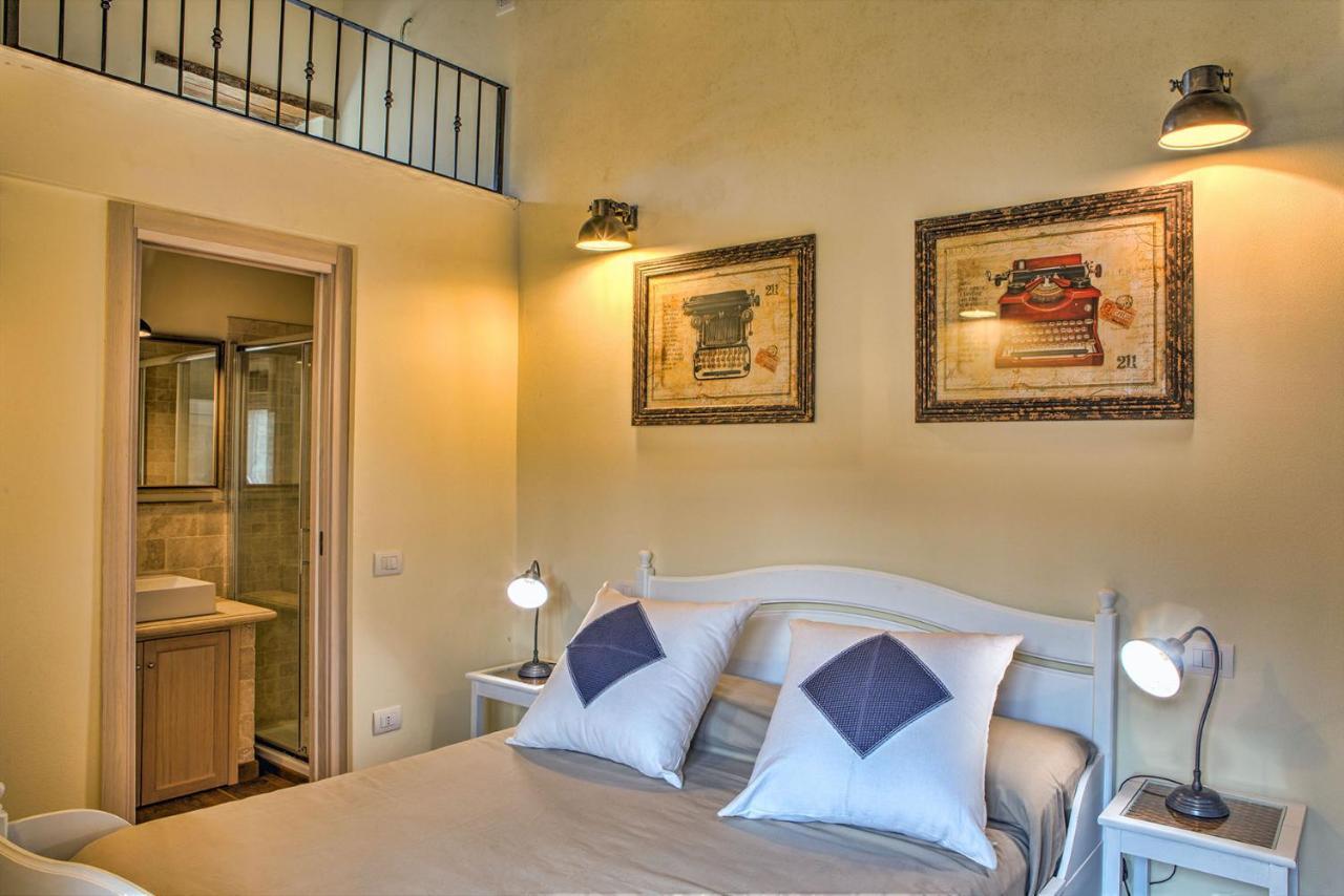 Casale Dei Gelsomini 8, Emma Villas โตดี ภายนอก รูปภาพ