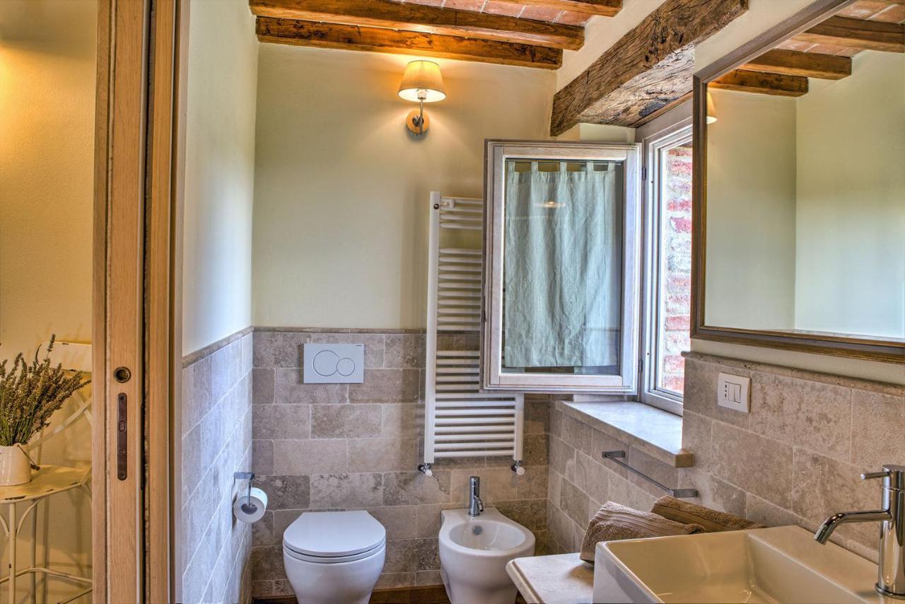 Casale Dei Gelsomini 8, Emma Villas โตดี ภายนอก รูปภาพ