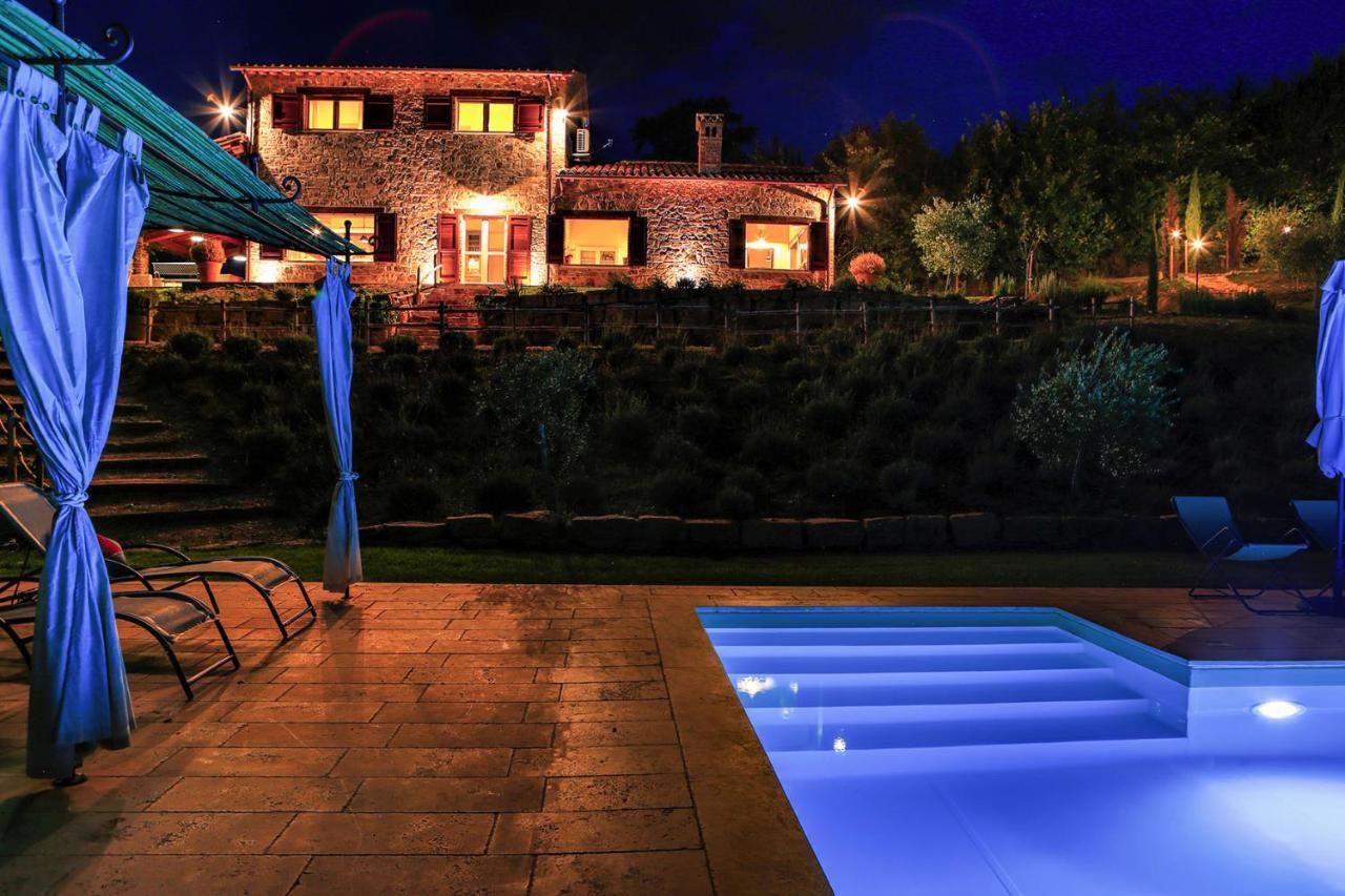 Casale Dei Gelsomini 8, Emma Villas โตดี ภายนอก รูปภาพ