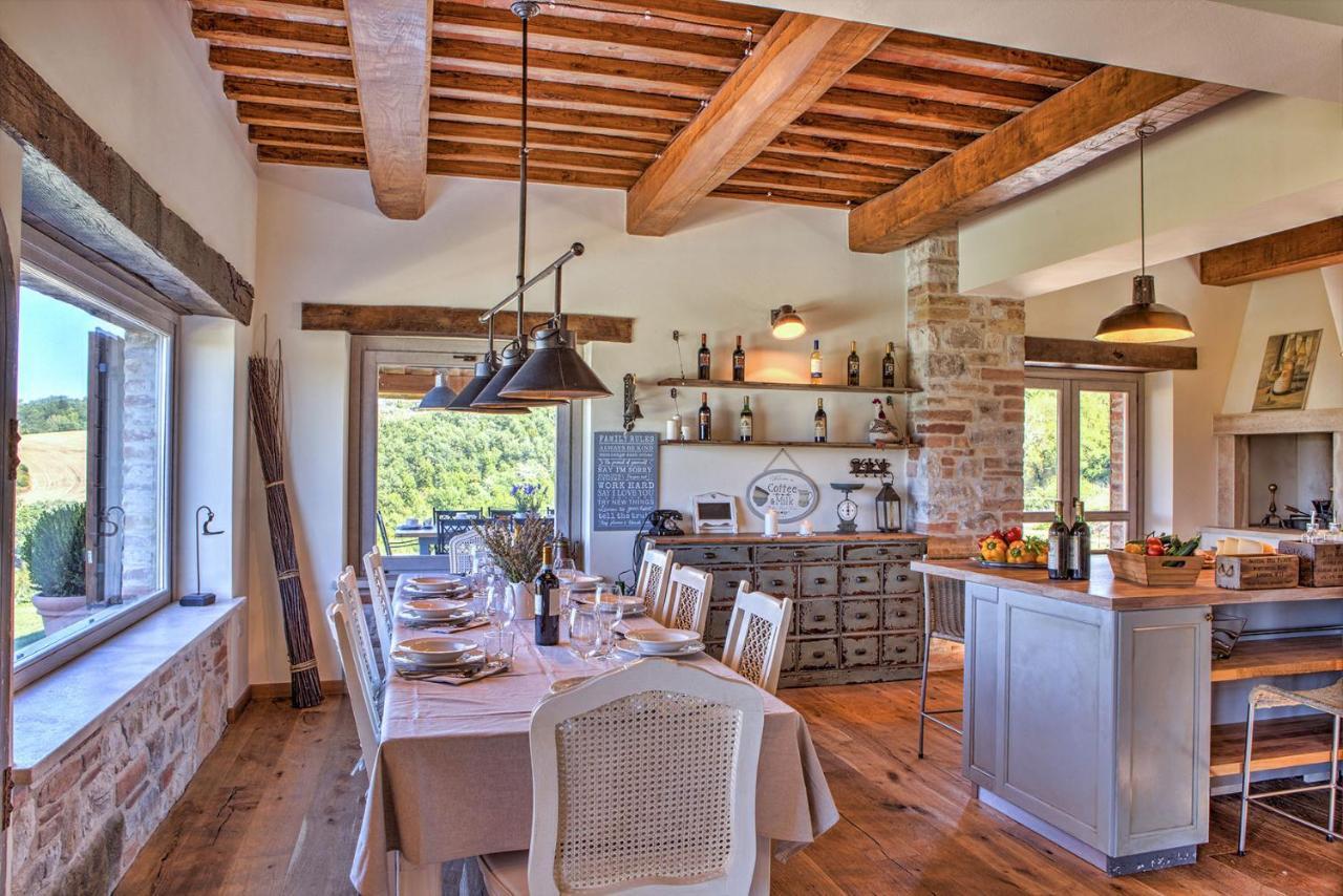 Casale Dei Gelsomini 8, Emma Villas โตดี ภายนอก รูปภาพ