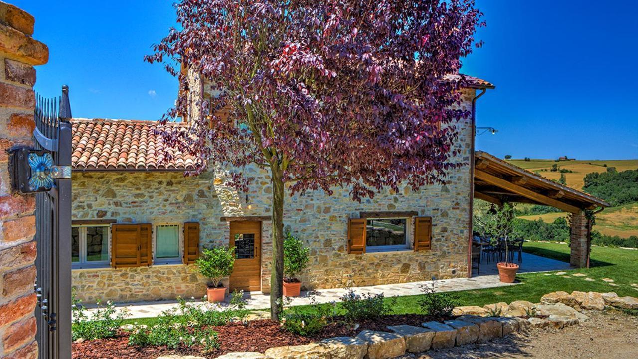 Casale Dei Gelsomini 8, Emma Villas โตดี ภายนอก รูปภาพ