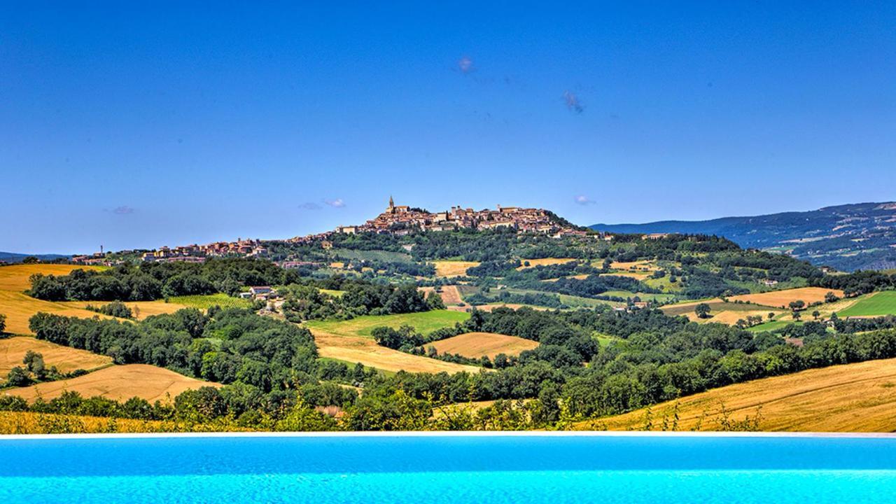 Casale Dei Gelsomini 8, Emma Villas โตดี ภายนอก รูปภาพ