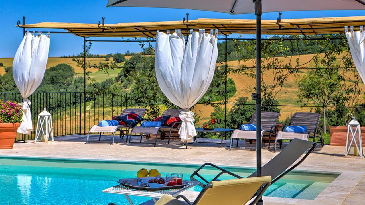 Casale Dei Gelsomini 8, Emma Villas โตดี ภายนอก รูปภาพ