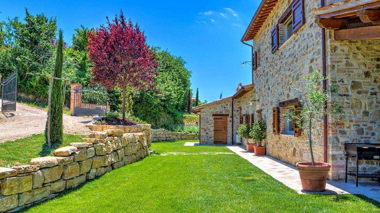 Casale Dei Gelsomini 8, Emma Villas โตดี ภายนอก รูปภาพ
